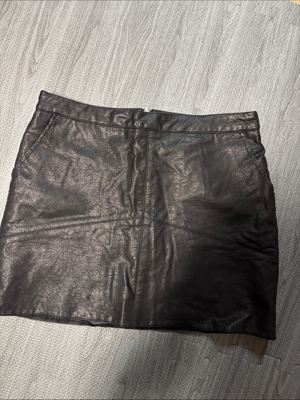 Lulu's Black Faux Leather Midi Skirt - Panel Detail